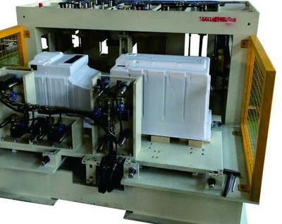 润泽RUNZE002自动化设备冰箱内胆自动冲孔专机 家电制造设备